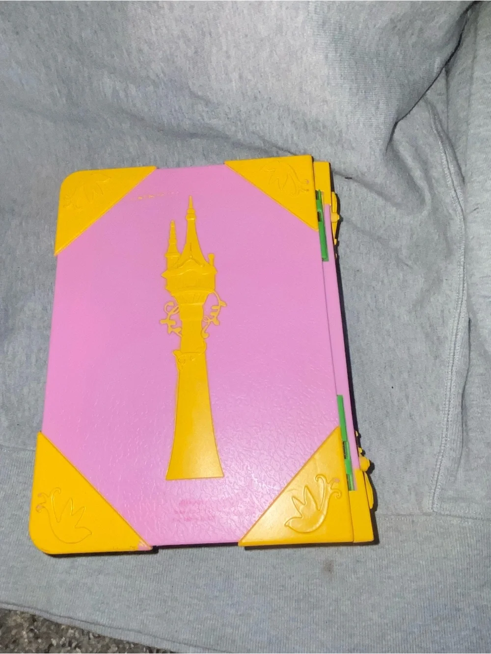 Disney park princes rapunzel storybook play set